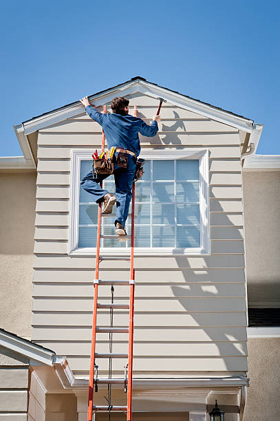 Best Fascia and Soffit Installation  in Sumner, WA